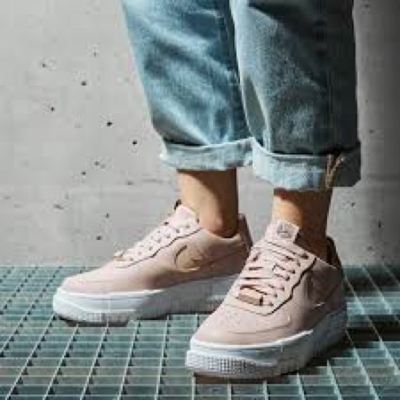 Nike Airforce 1 Pixel - Picture 5 of 8